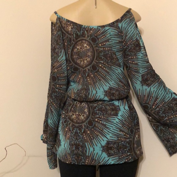 Turquoise cold shoulder tunic - Picture 2 of 8